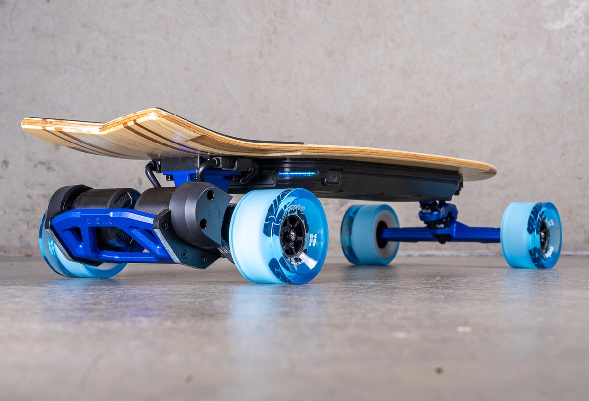 電動スケートボード Evolve Stoke 2 Evolve STOKE Electric Skateboard | Huntington Surf & Sport