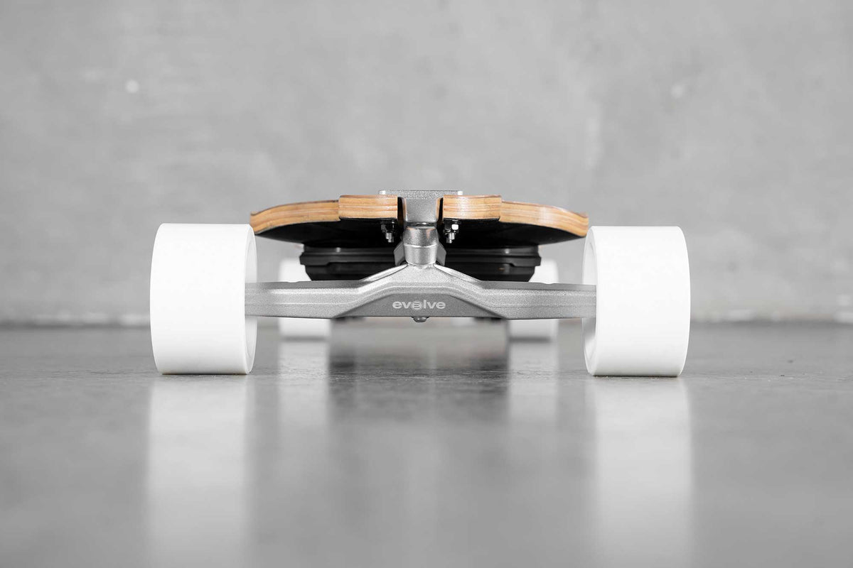 Eve ライトバンド3、メガホンキーリング1、EP&Blu-ray、銀テ Diablo Bamboo Street Electric Skateboard | Evolve USA